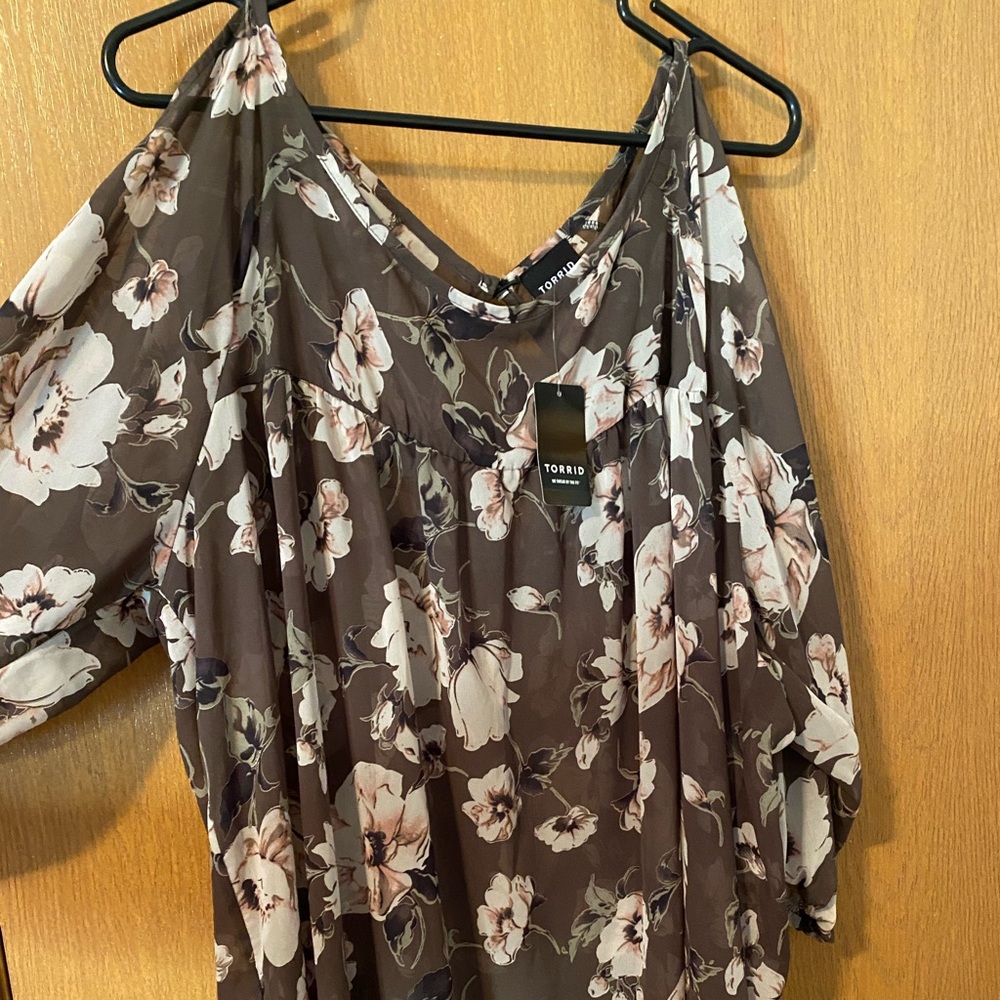 Torrid top